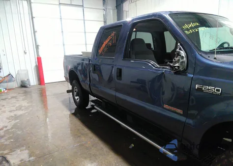 2004 Ford Super Duty F-250 Xl/Xlt/Lariat из США, поврежденный, VIN 1FTNW21P44ED96471